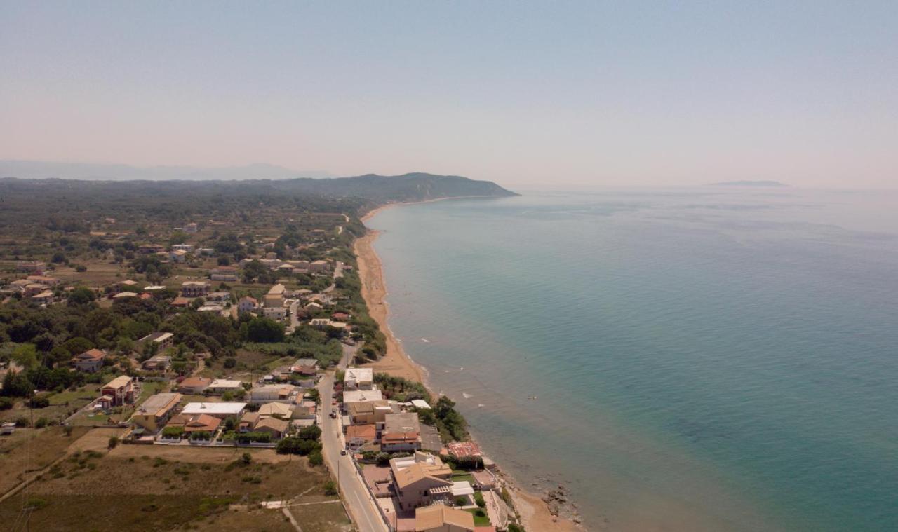 Issos Studios Agios Georgios  Exterior foto